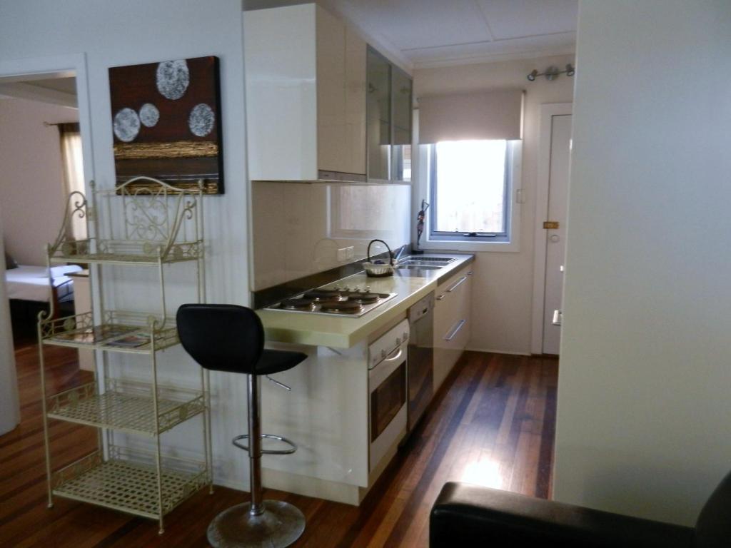 Golden Shores Motel Bilinga Номер фото