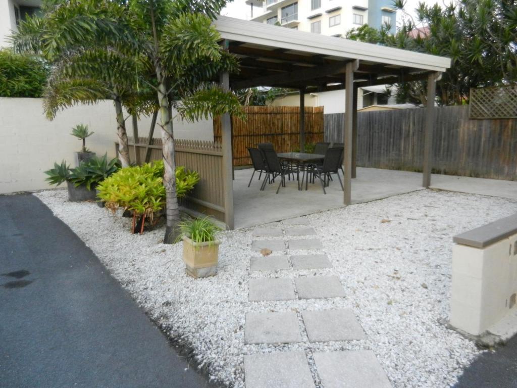 Golden Shores Motel Bilinga Экстерьер фото